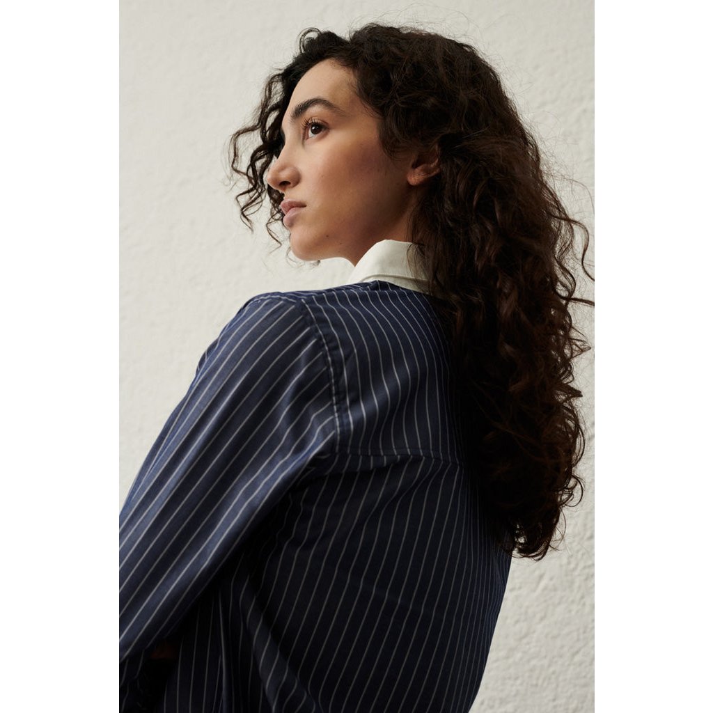 Eva blouse in donkerblauw/witte strepen voor dames