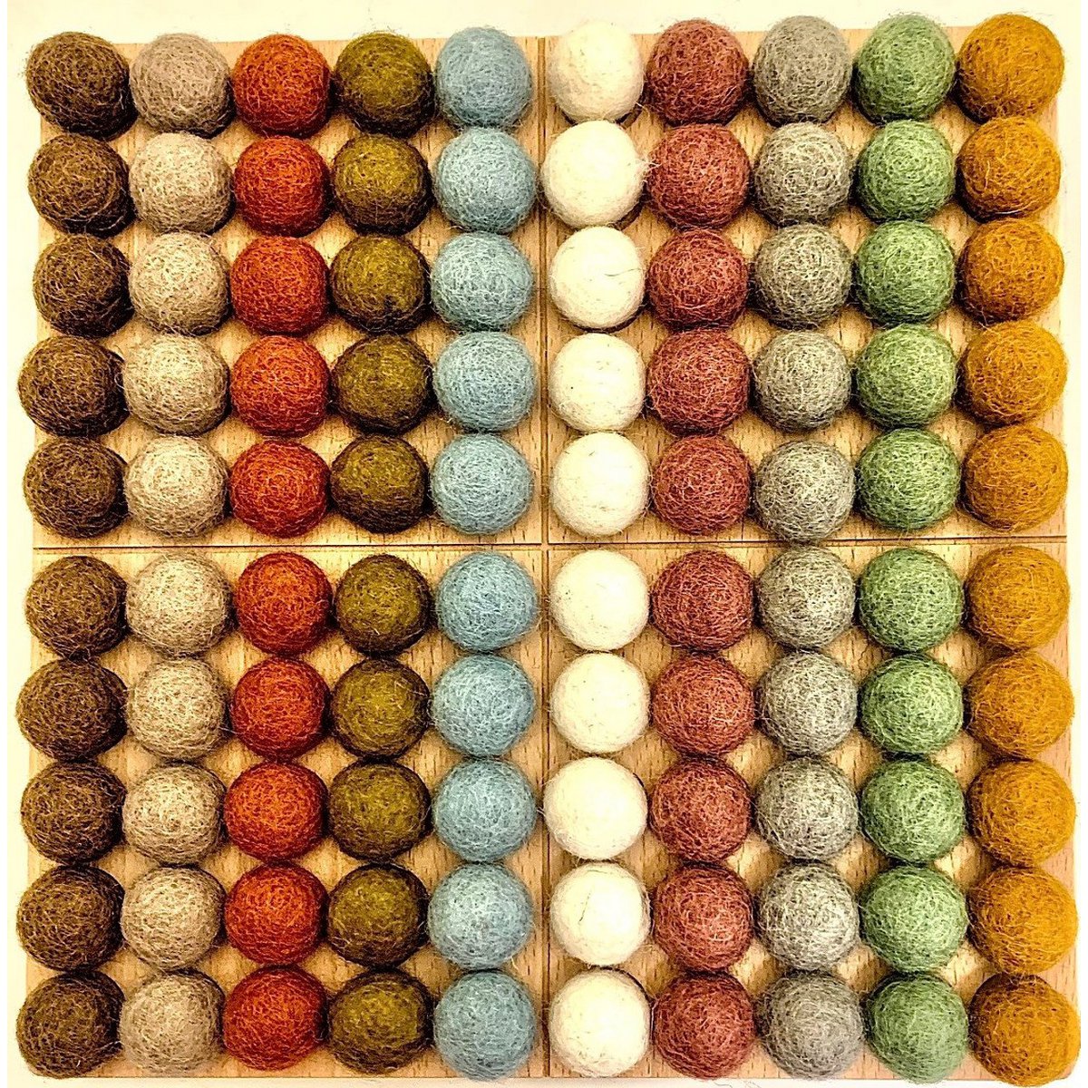 2cm Felt Balls Earth/100pc