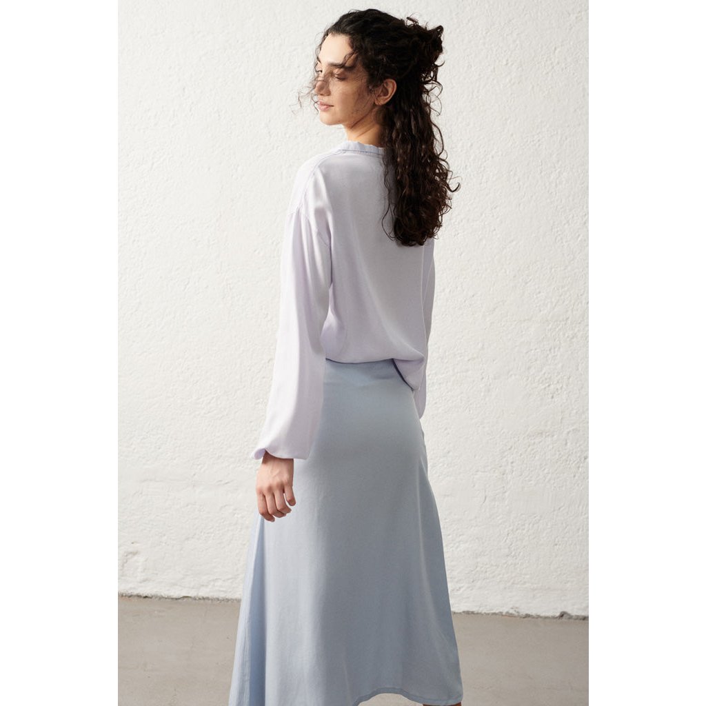 Livia rok in zilverblauw Tencel voor dames