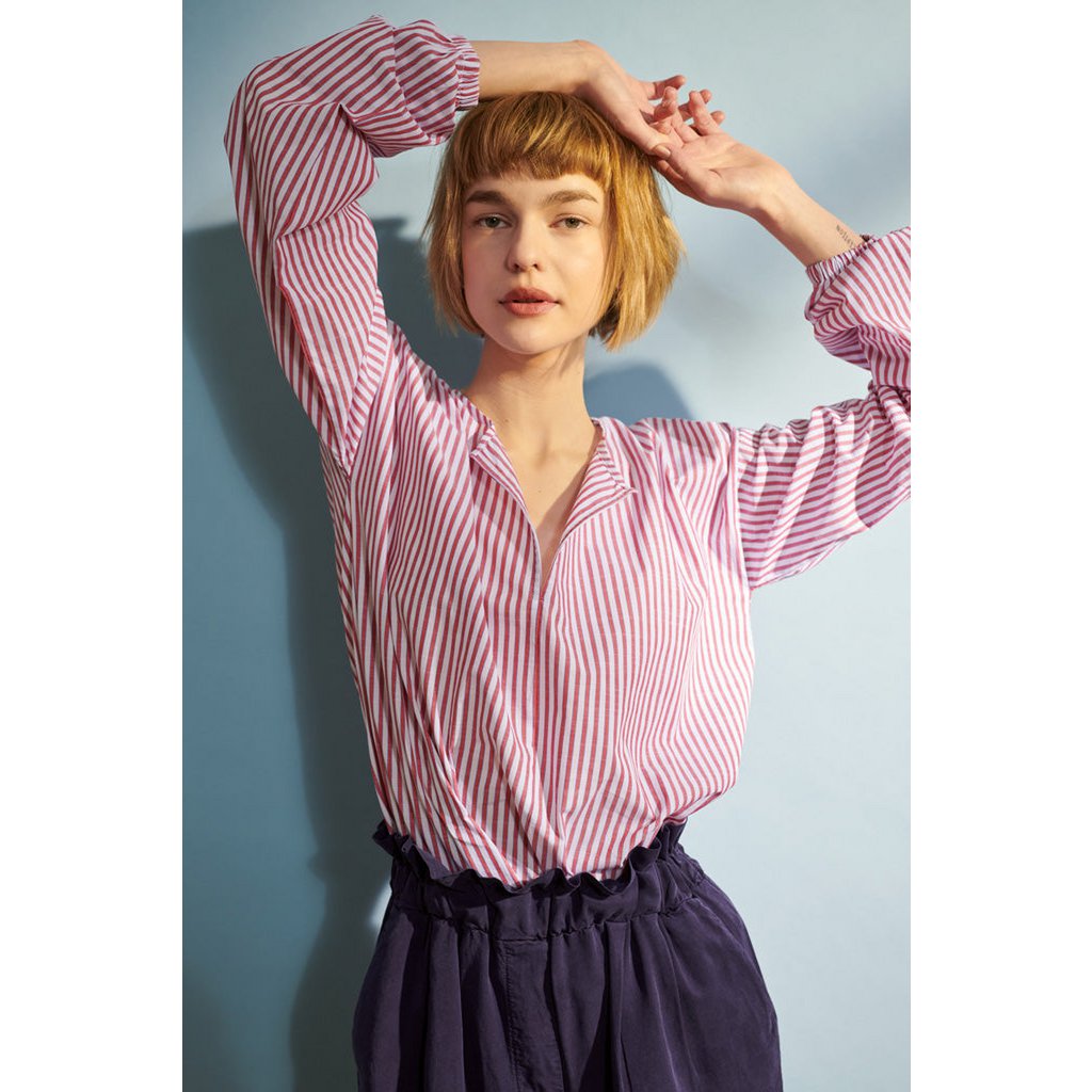Paulina blouse in blauw/rode strepen voor dames