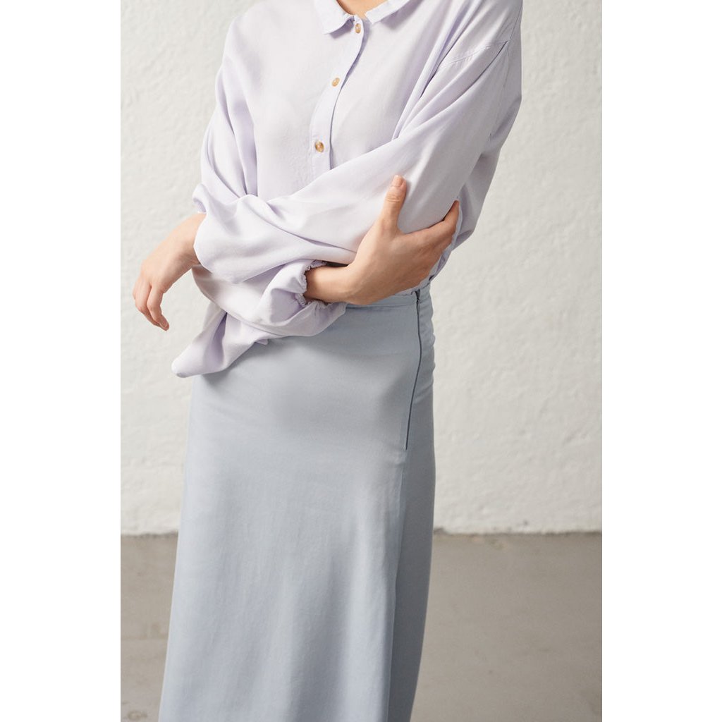 Livia rok in zilverblauw Tencel voor dames